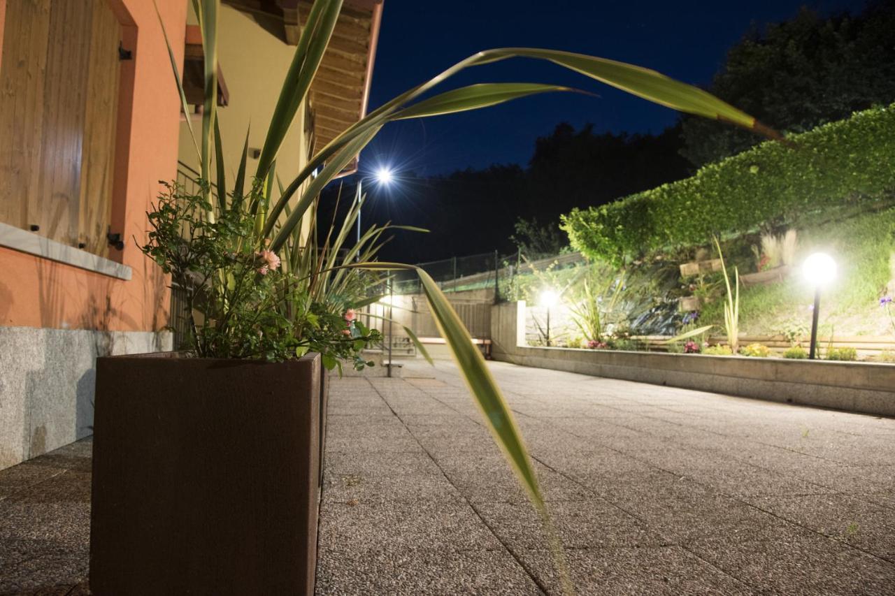 La Casa Di Emy Ferienhaus *